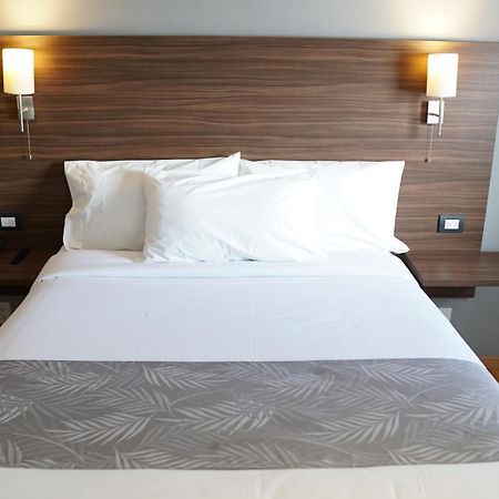 El Hotel Business Class - Zamora Centro ภายนอก รูปภาพ