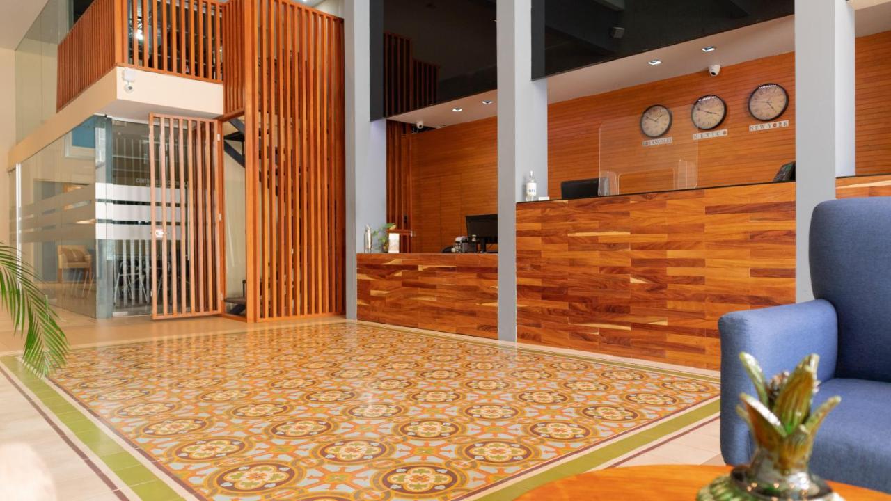 El Hotel Business Class - Zamora Centro ภายนอก รูปภาพ