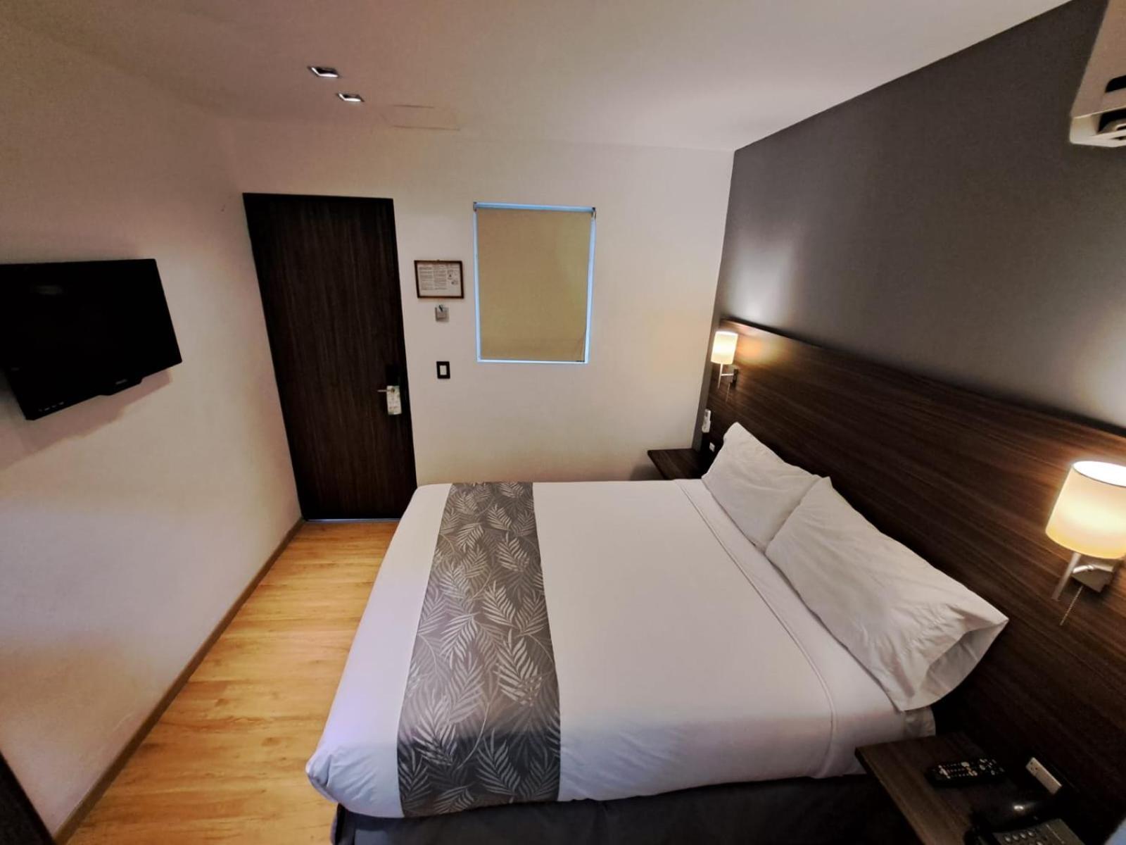 El Hotel Business Class - Zamora Centro ภายนอก รูปภาพ