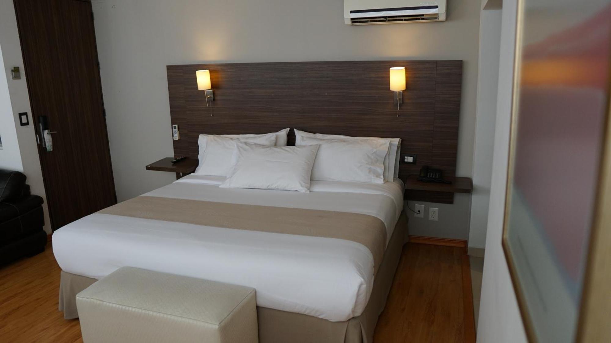El Hotel Business Class - Zamora Centro ภายนอก รูปภาพ
