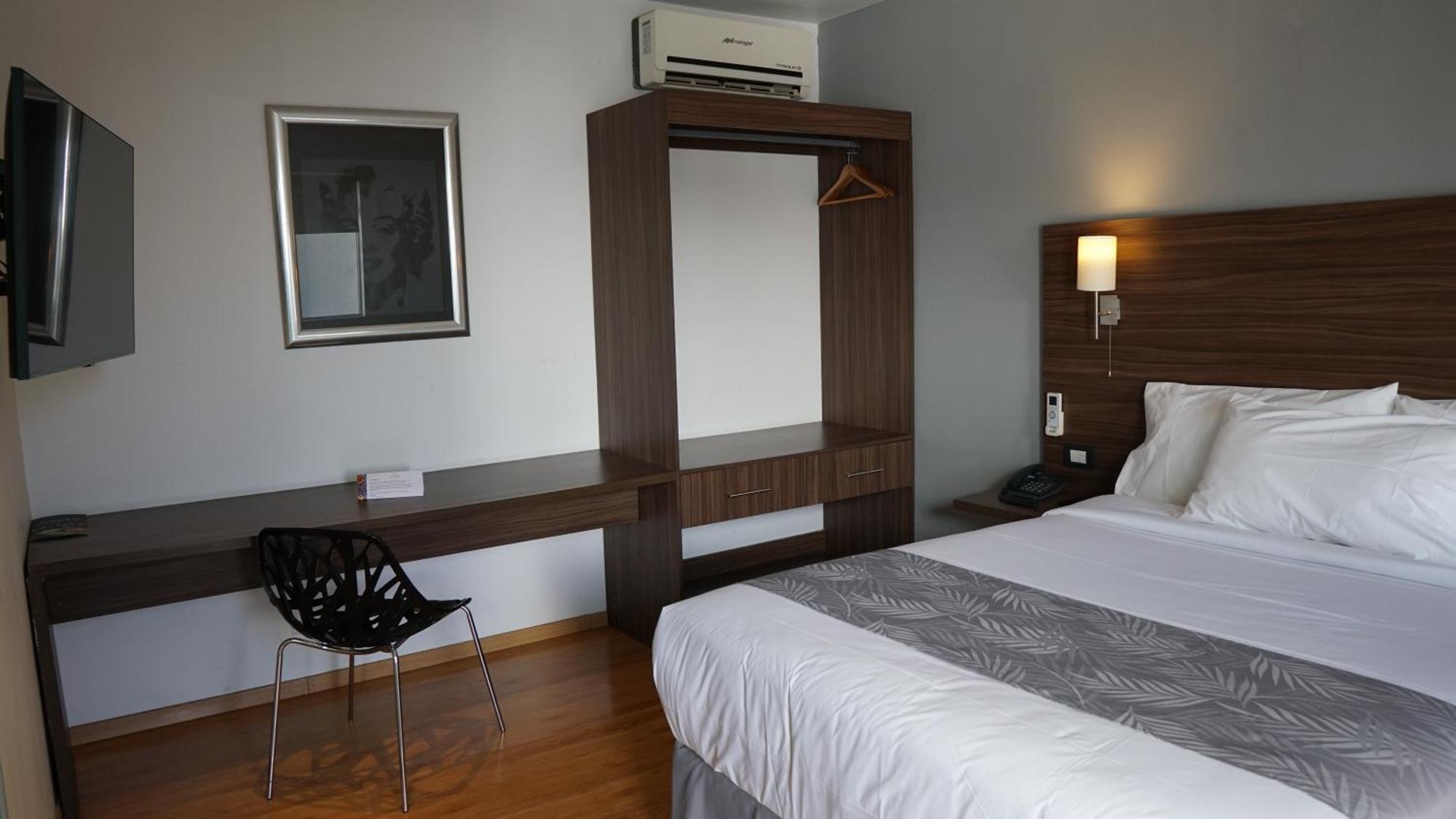 El Hotel Business Class - Zamora Centro ภายนอก รูปภาพ