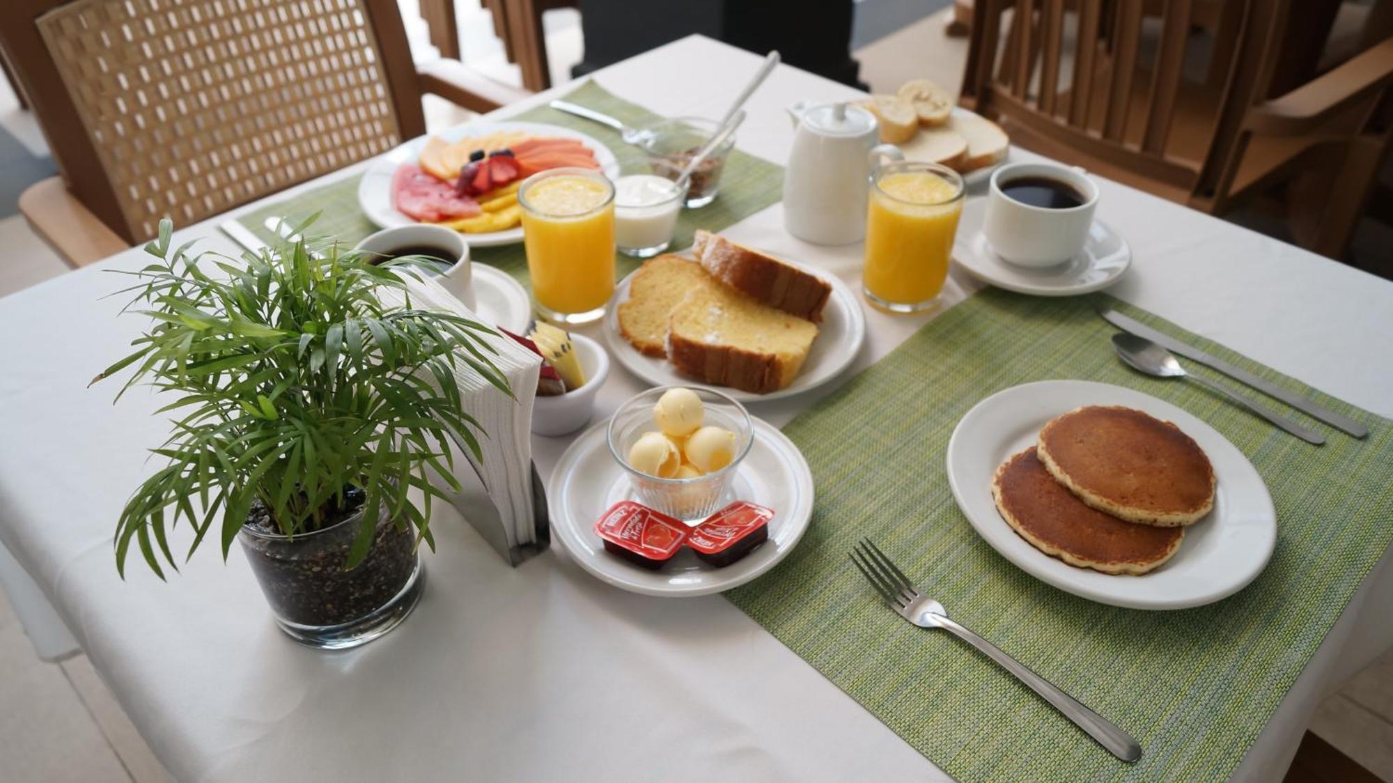 El Hotel Business Class - Zamora Centro ภายนอก รูปภาพ