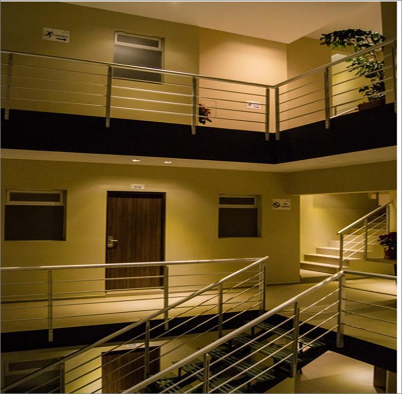 El Hotel Business Class - Zamora Centro ภายนอก รูปภาพ
