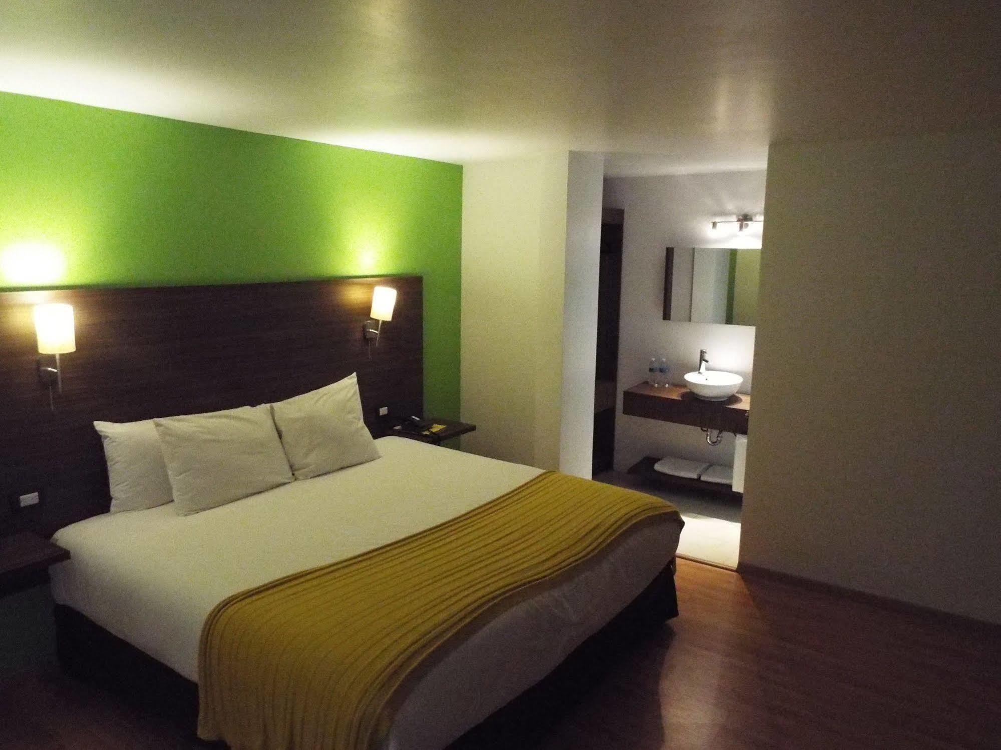 El Hotel Business Class - Zamora Centro ภายนอก รูปภาพ